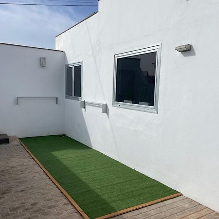 Villa Grey By Vulcano Homes Tahiche Kültér fotó