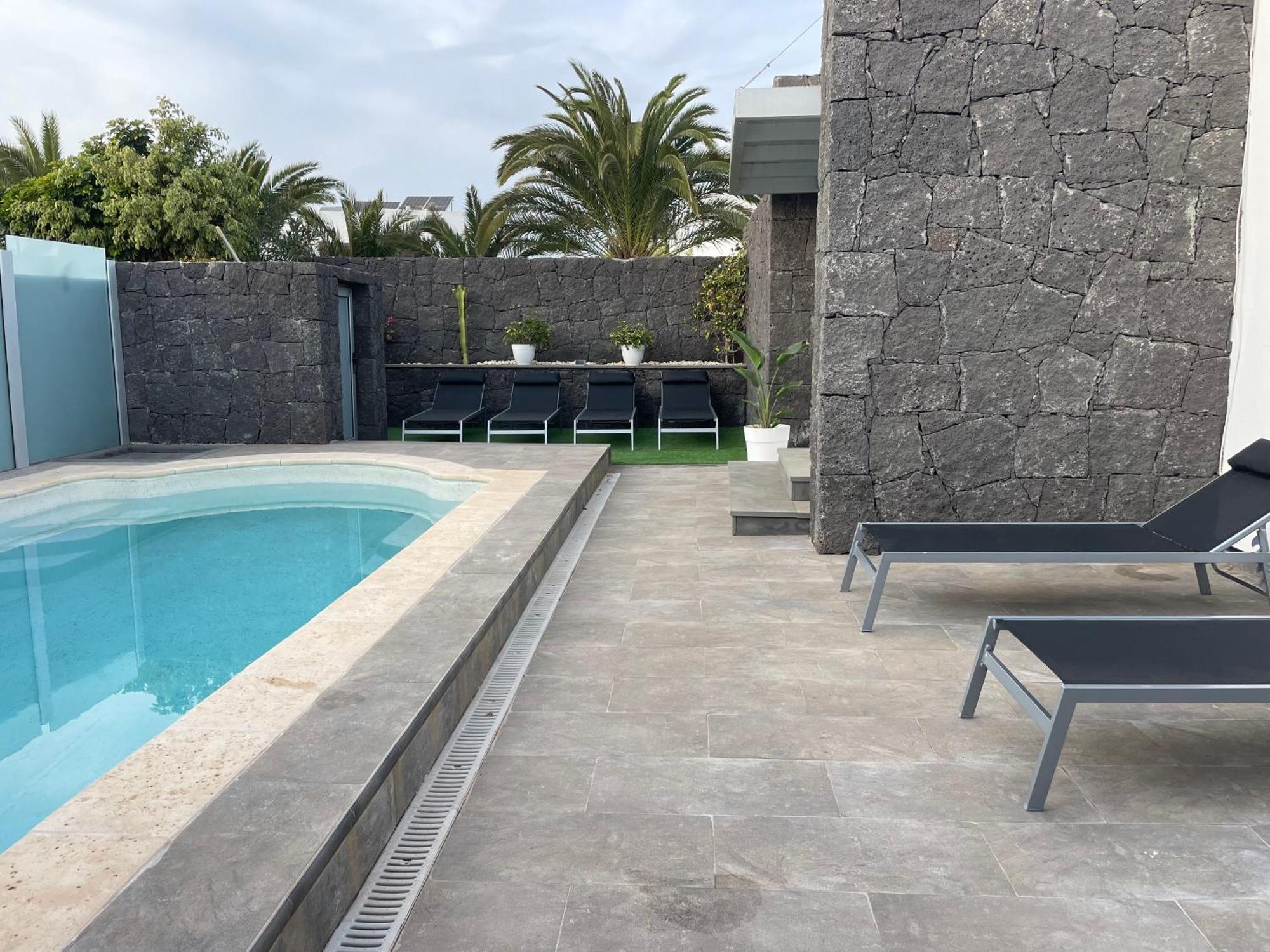 Villa Grey By Vulcano Homes Tahiche Kültér fotó